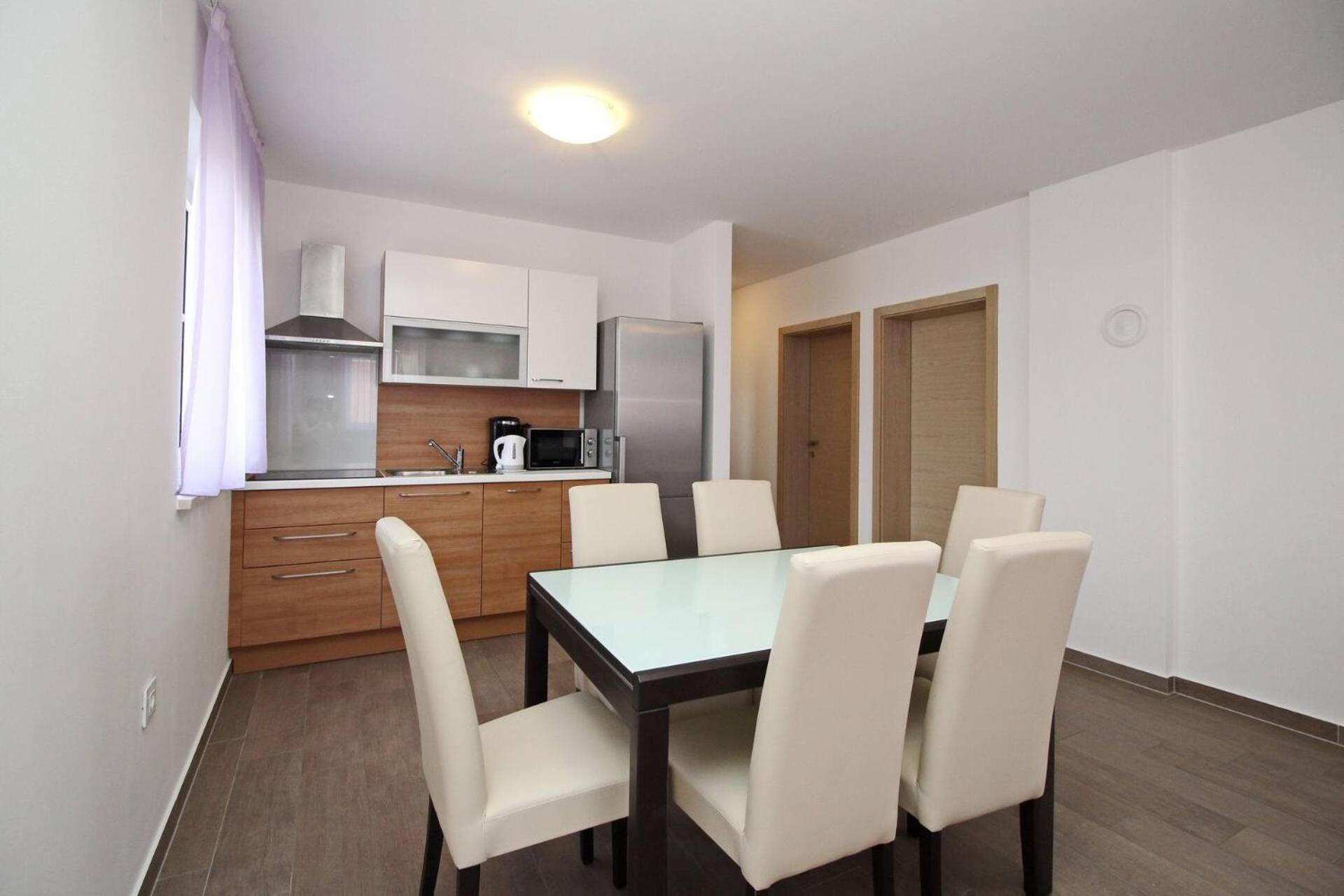 Apartments Smojver Stipe Башка Екстер'єр фото