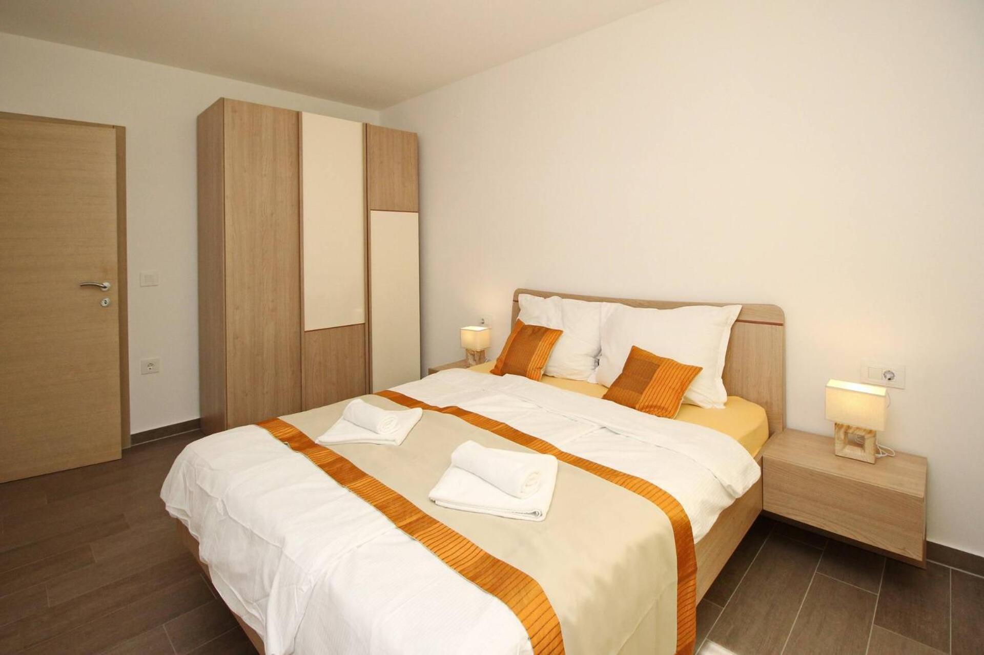 Apartments Smojver Stipe Башка Екстер'єр фото