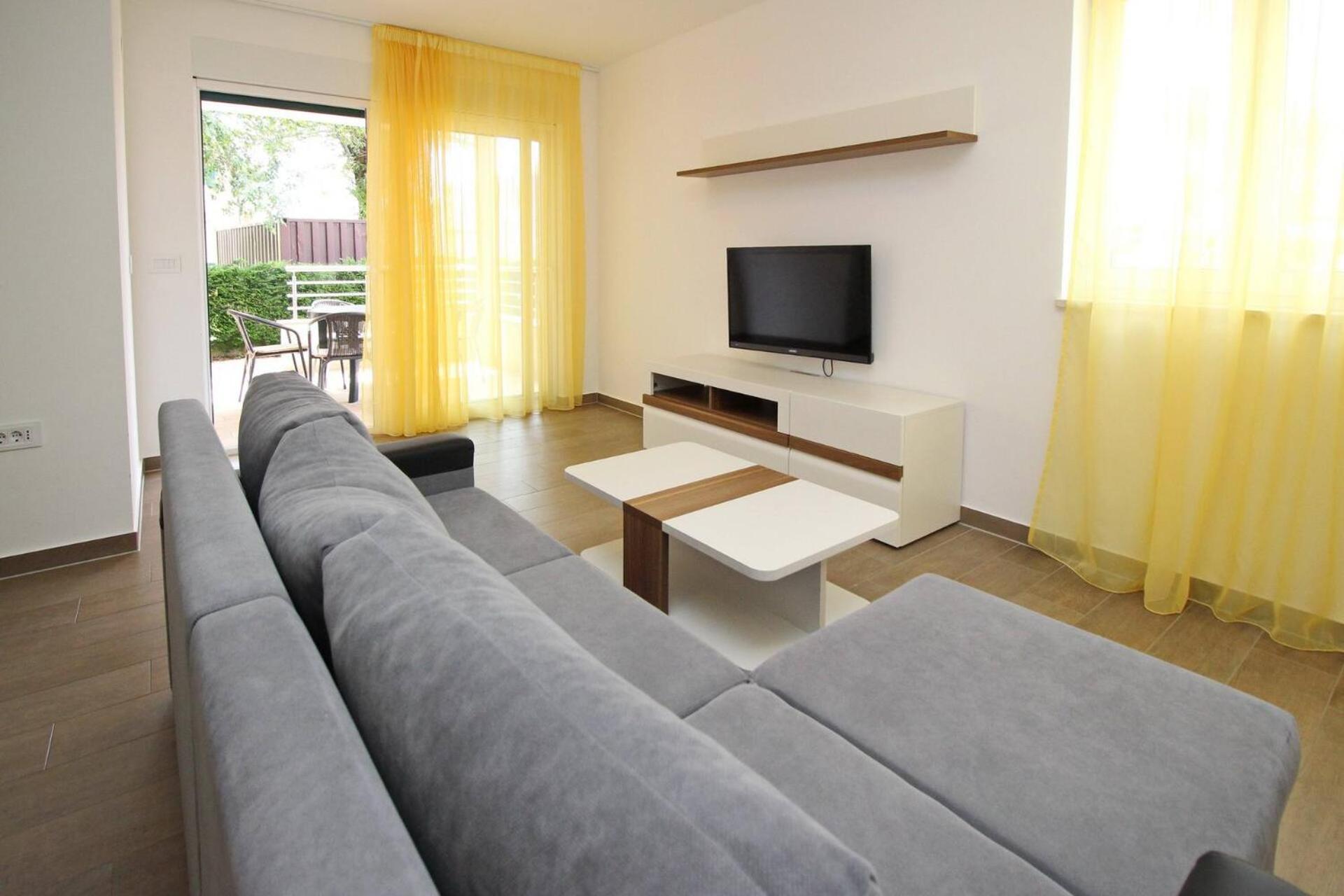 Apartments Smojver Stipe Башка Екстер'єр фото
