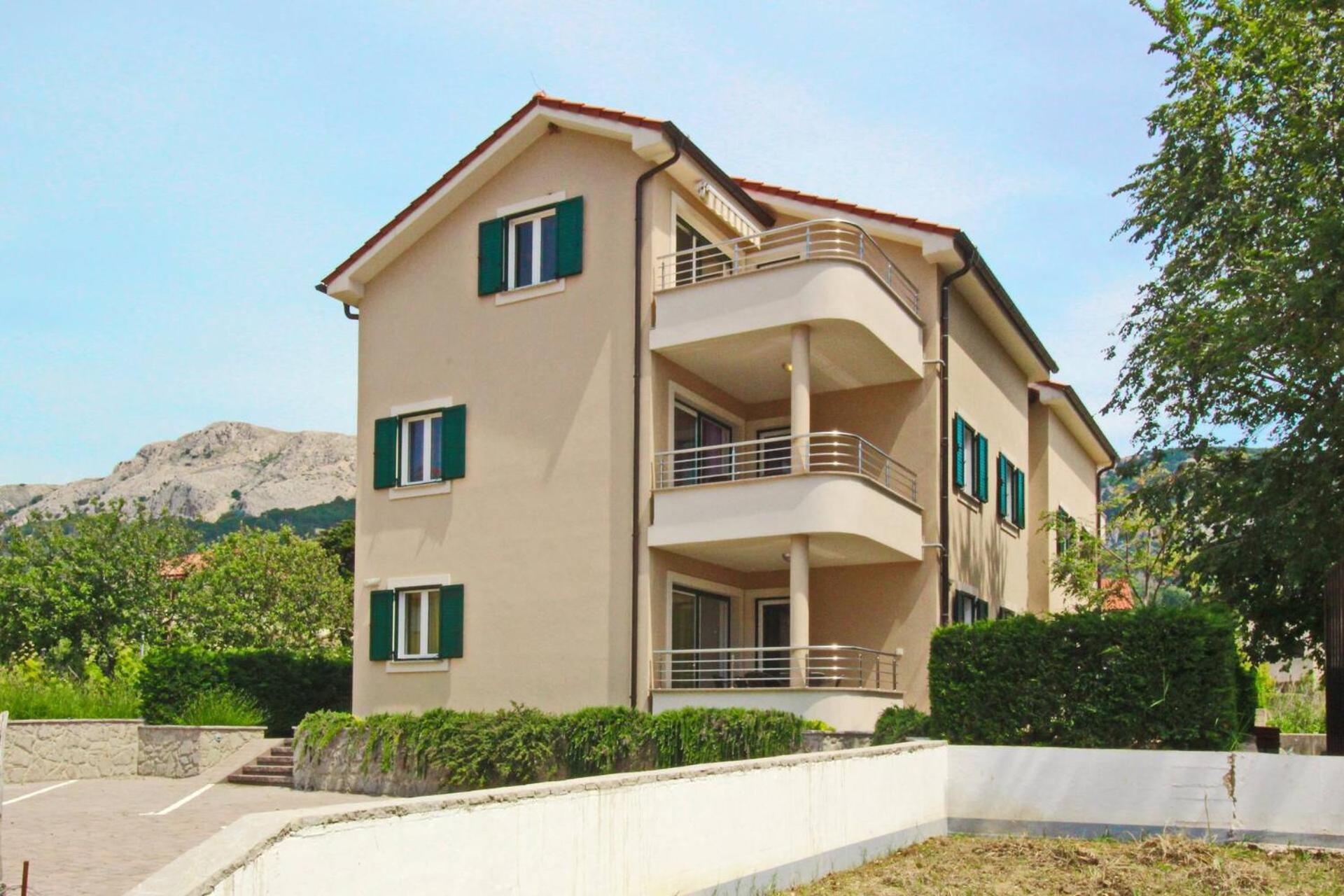 Apartments Smojver Stipe Башка Екстер'єр фото